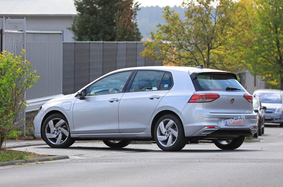mk8 VW Golf GTE undisguised 