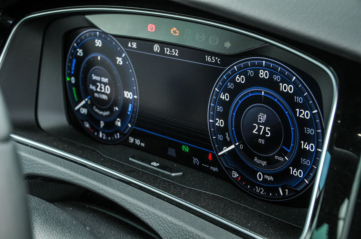 Volkswagen Golf GTE Advance 2017 first drive Autocar