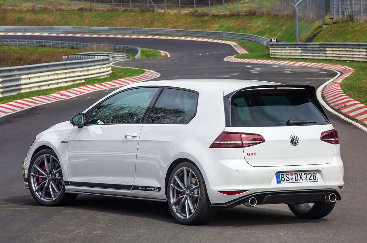 Volkswagen Golf Gti Clubsport S Smashes Nurburgring Record Autocar