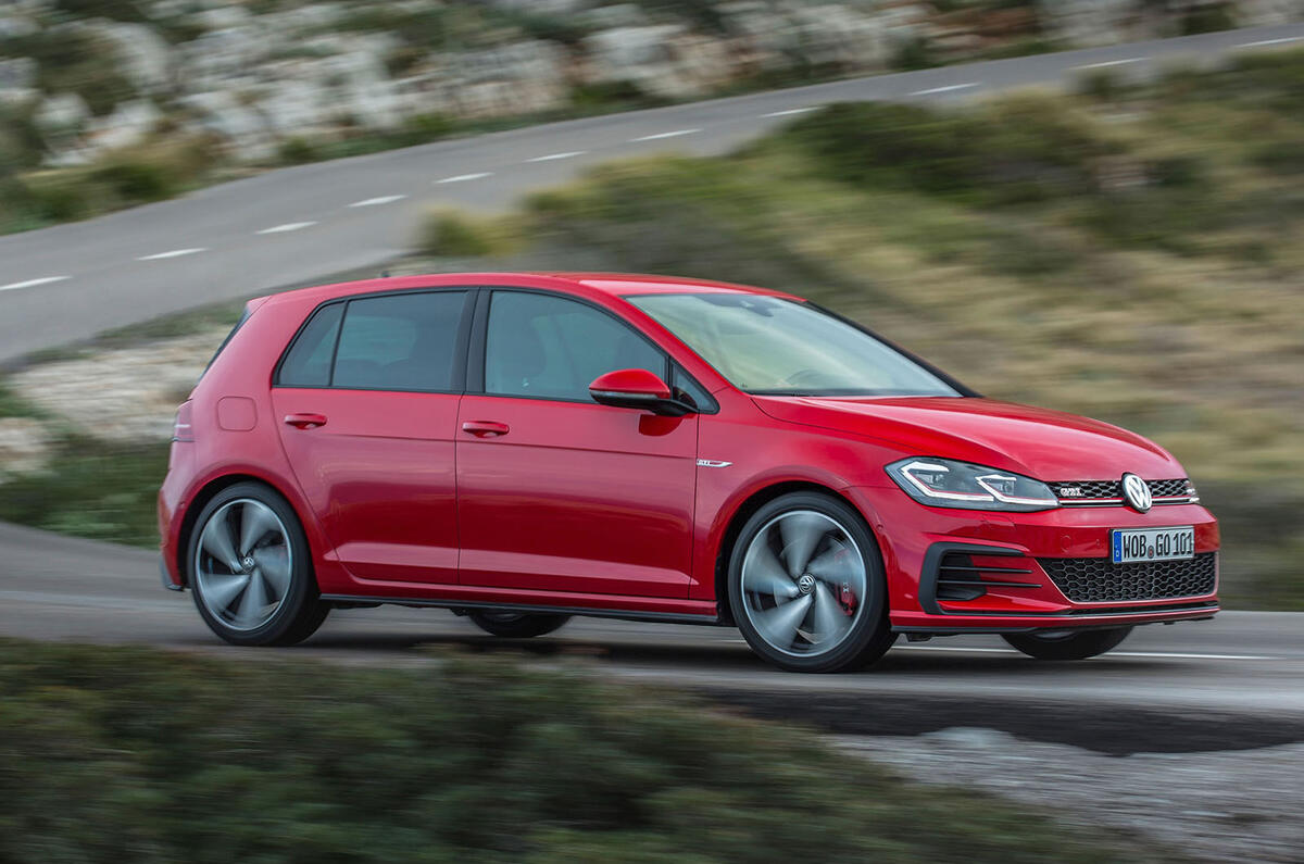 Golf Gti Performance 2017 >> Volkswagen Golf Gti Performance 2017 Review Autocar Golf Gti Performance 2017 >> Volkswagen Golf Gti Performance 2017 Review Autocar