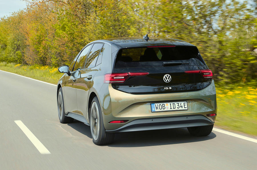 vw id3 review 2023 03 tracking rear