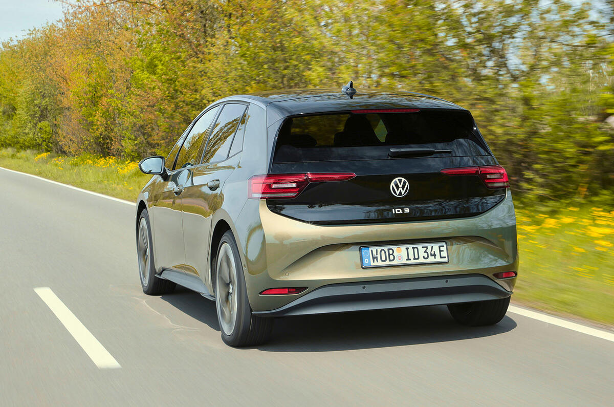 vw id3 review 2023 03 tracking rear