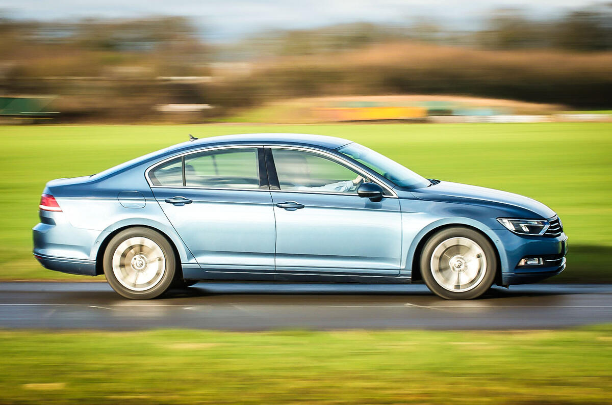 2015 Volkswagen Passat 1.6 TDI S review review | Autocar
