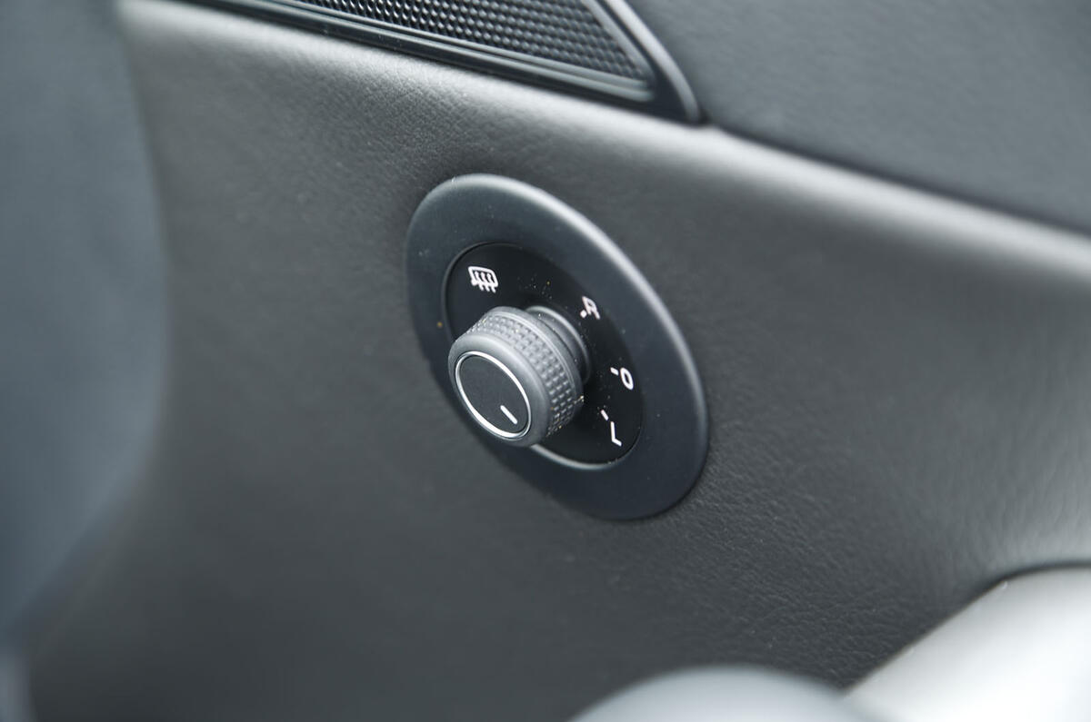 2015 Volkswagen Scirocco 2.0 TSI 220 RLine DSG review review Autocar