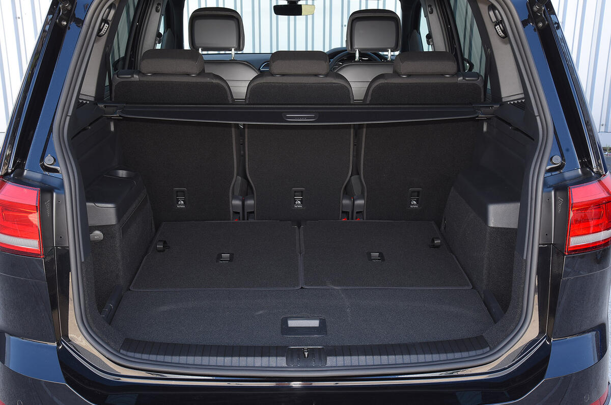 Volkswagen touran салон