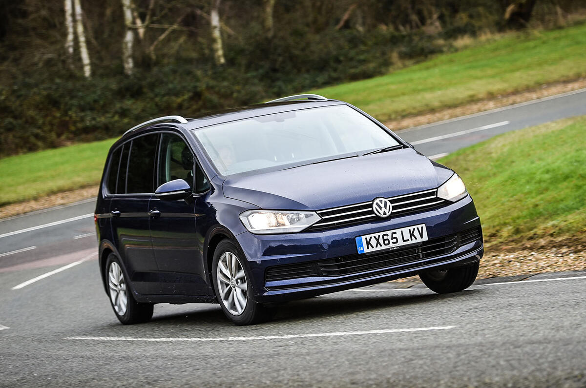 Volkswagen touran i рестайлинг