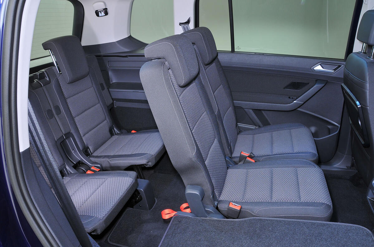 Volkswagen touran салон