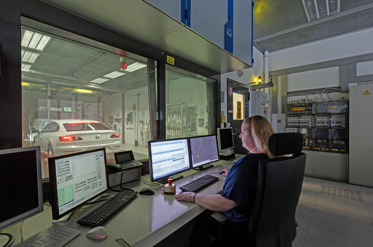 Emissions testing Volkswagen Passat