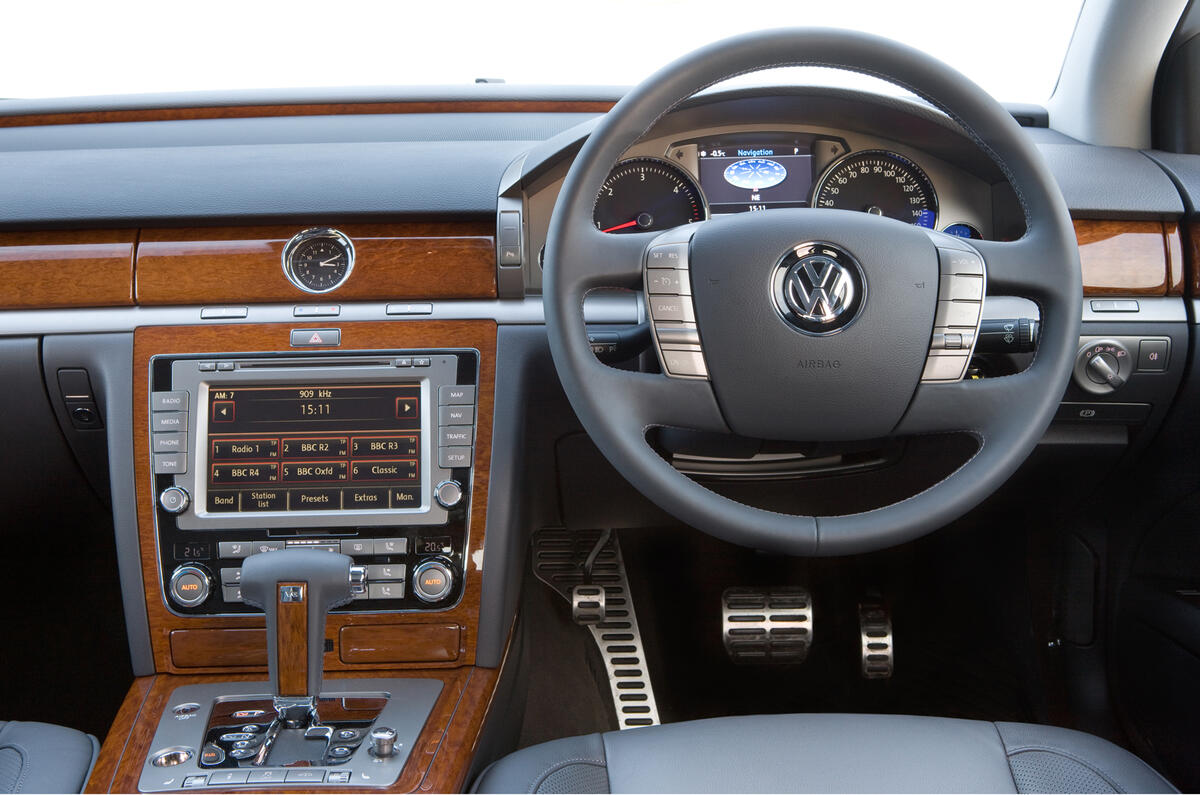 Volkswagen Phaeton 3.0 V6 TDI review | Autocar