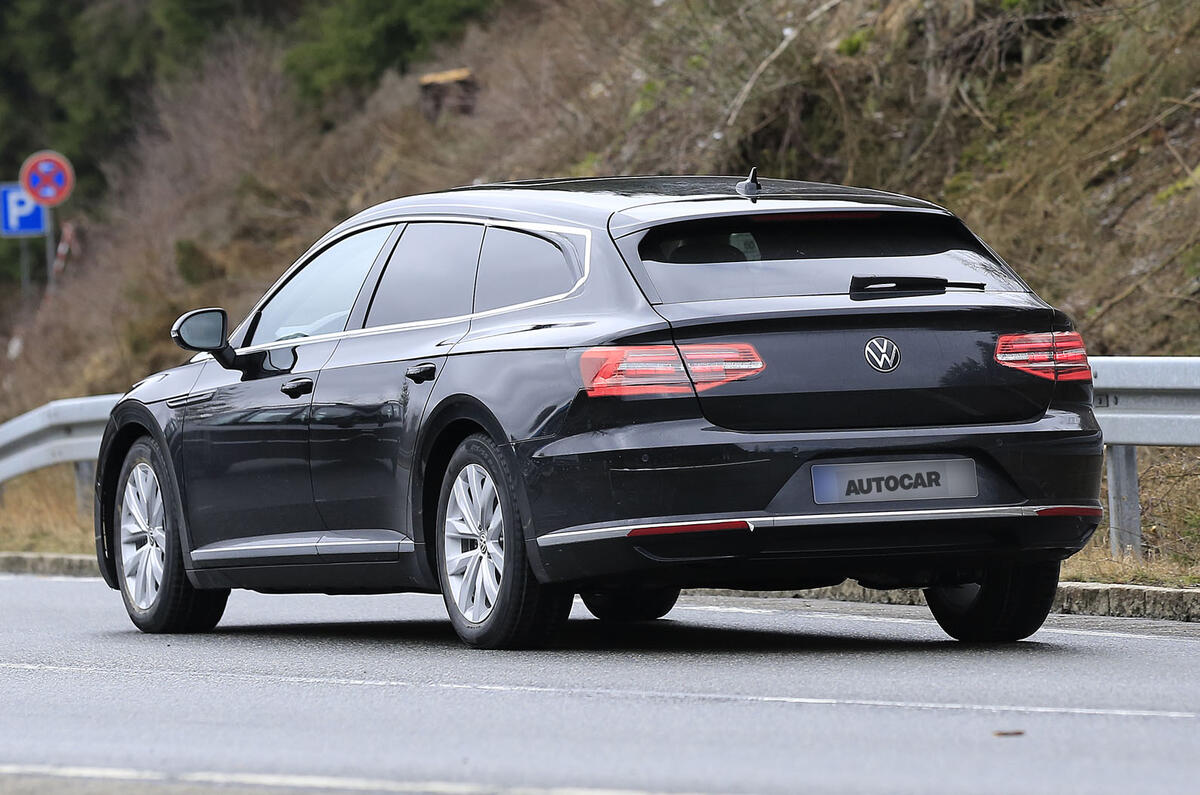 vw_arteon_shooting_brake_010.jpg?itok=ir