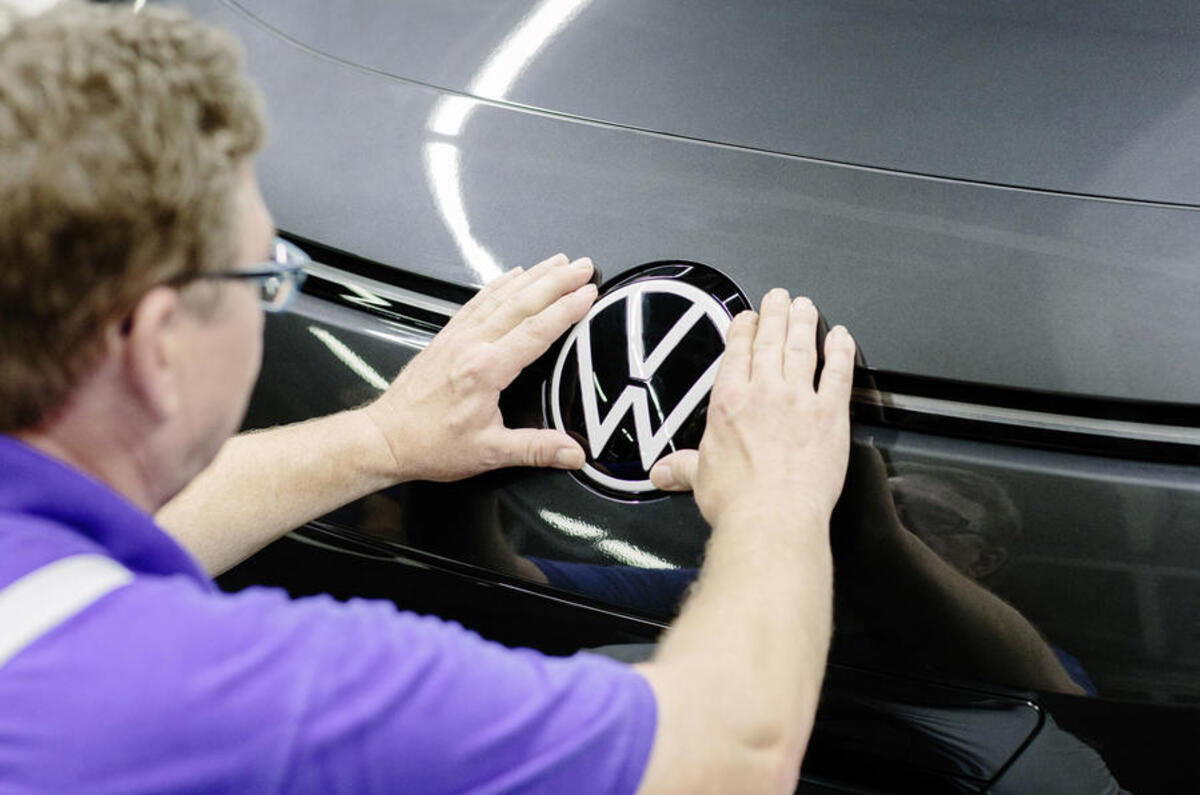VW badge