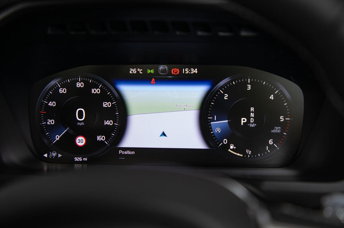 Volvo XC90 B5 RDesign AWD 2019 UK first drive Autocar