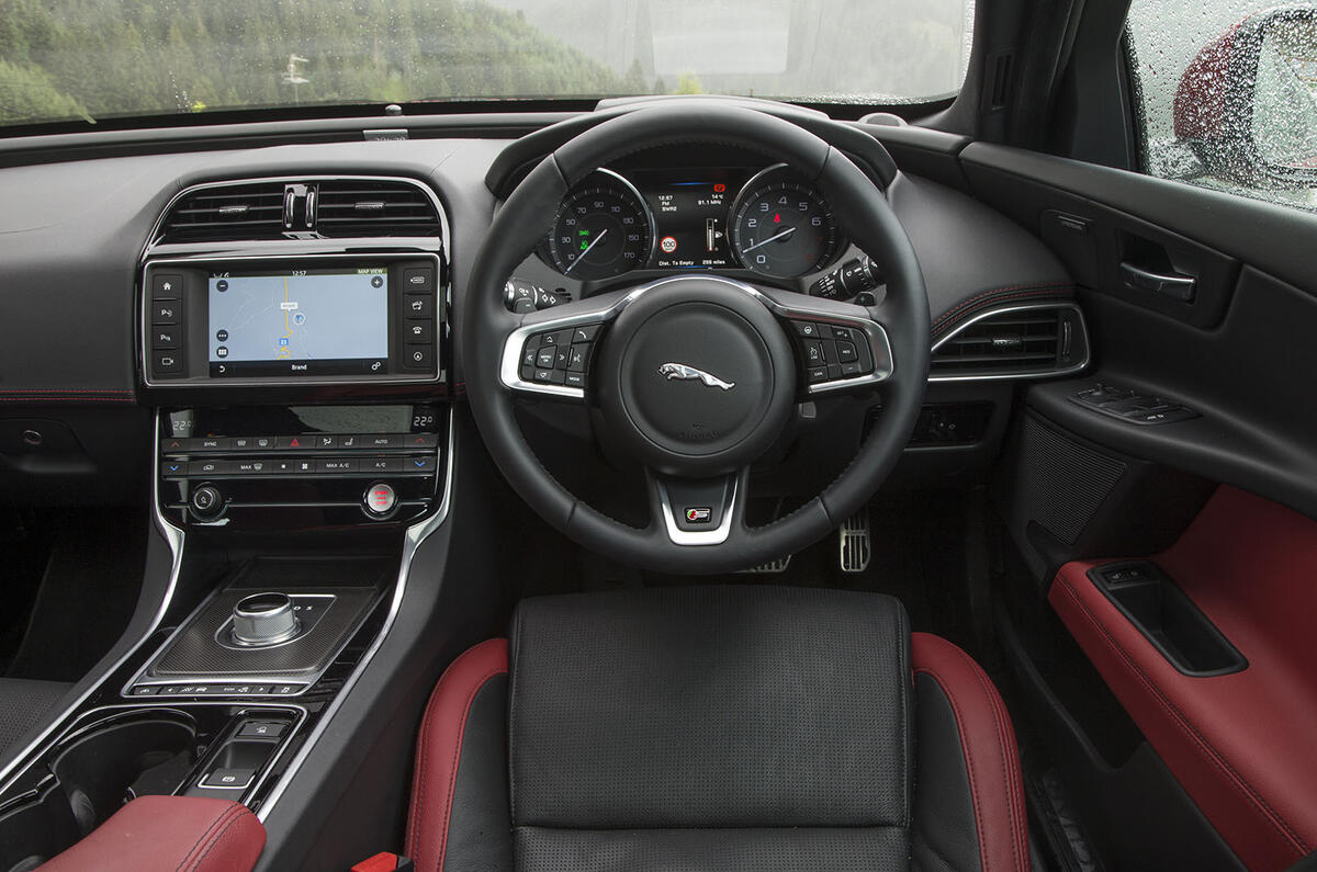 2015 Jaguar XE S UK review review | Autocar