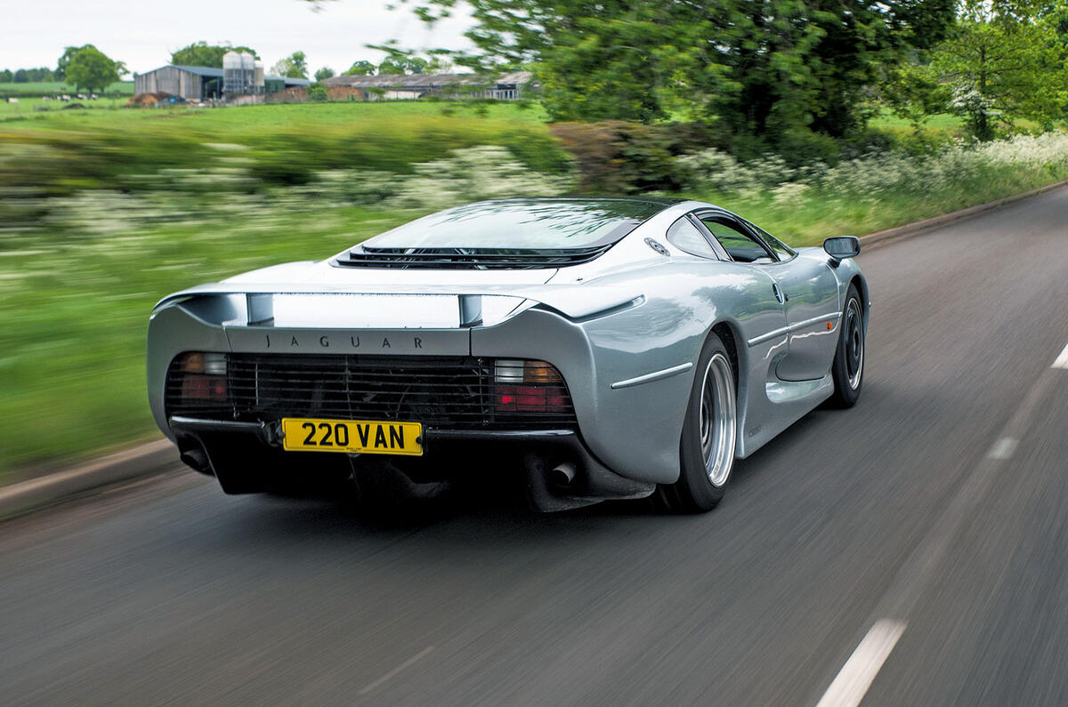 Past Masters Jaguar Xj220 Review Autocar