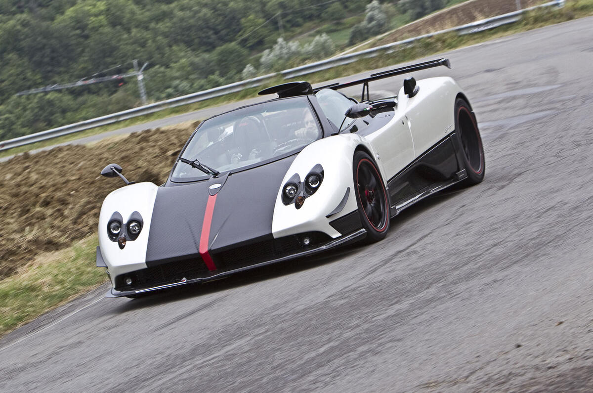 Pagani Zonda Cinque driving - front