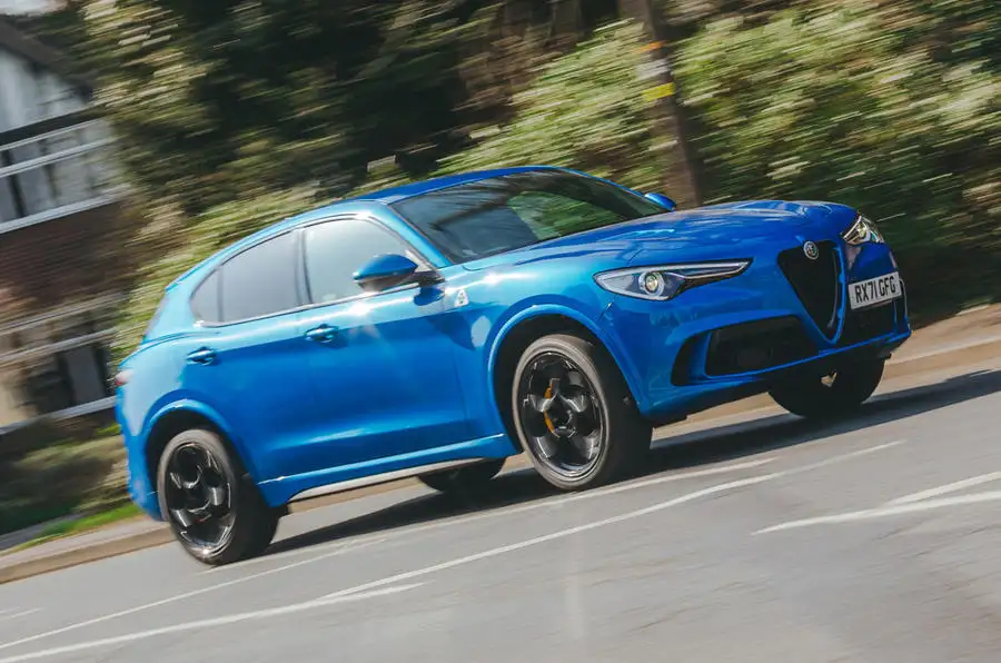 01 alfa romeo stelvio qv