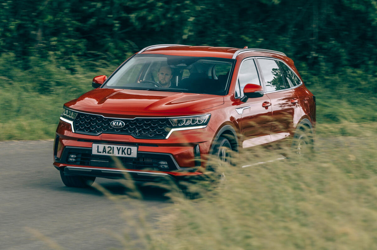 1 Kia Sorento PHEV 2021 héros à long terme avant