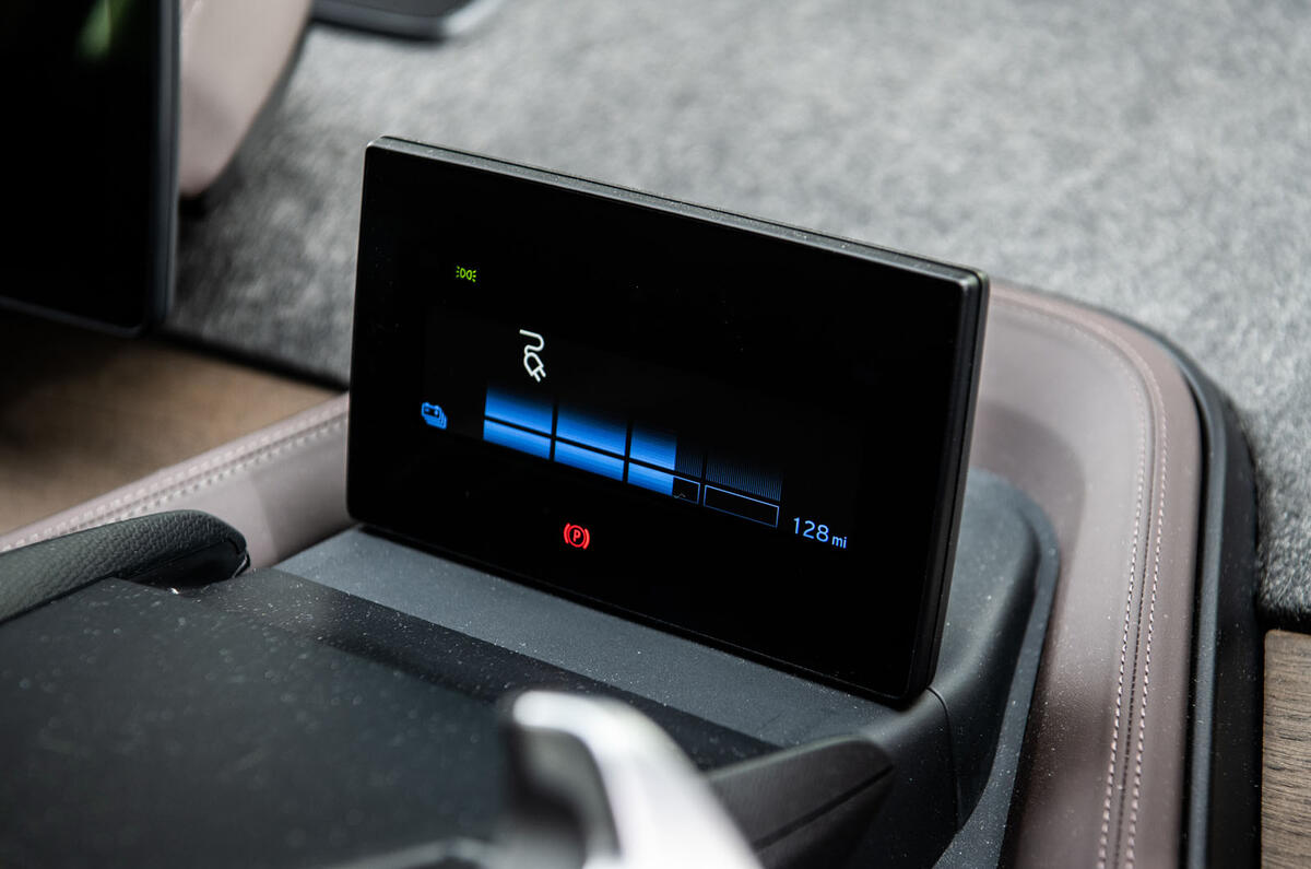 BMW i3S 2019 long-term review - instruments