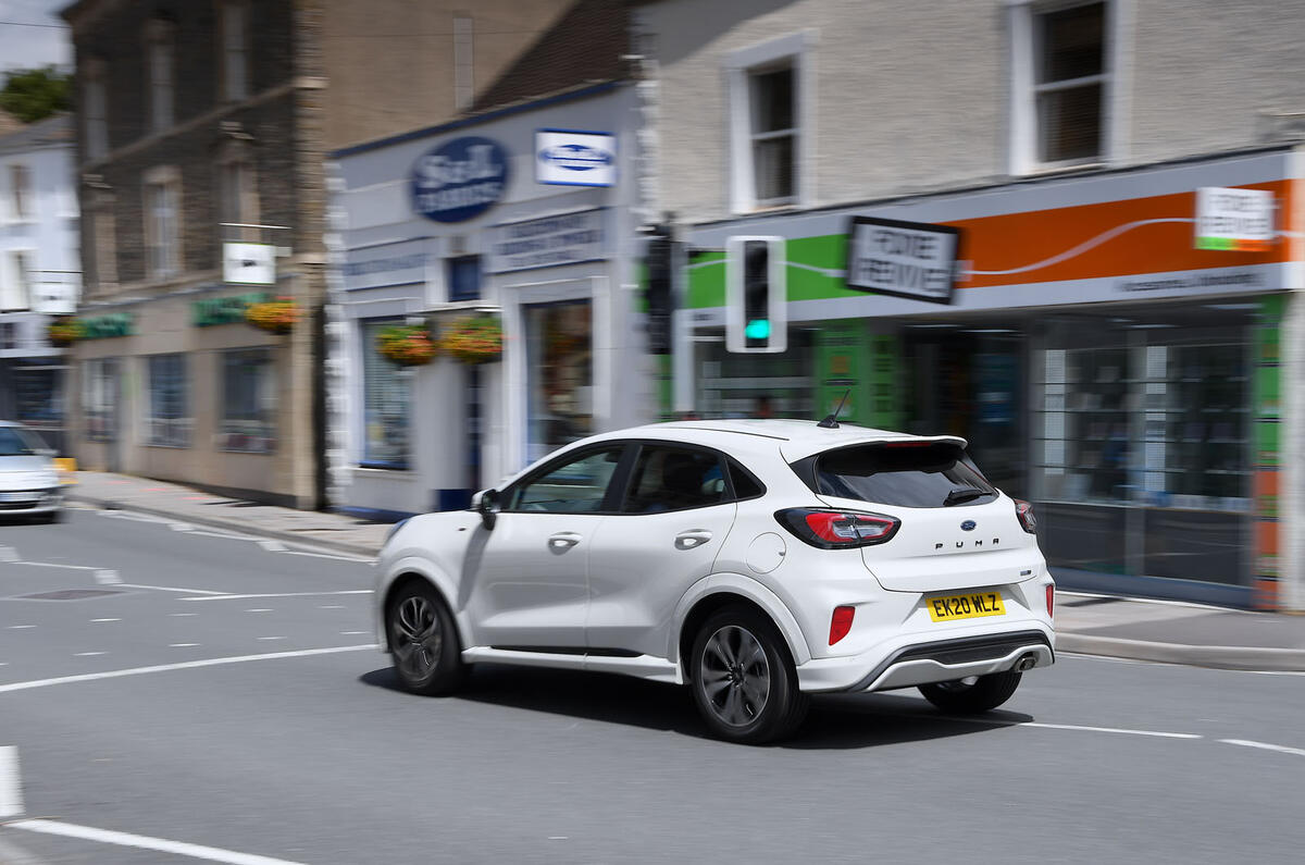 Ford Puma 2020 : la ville à l'arrière