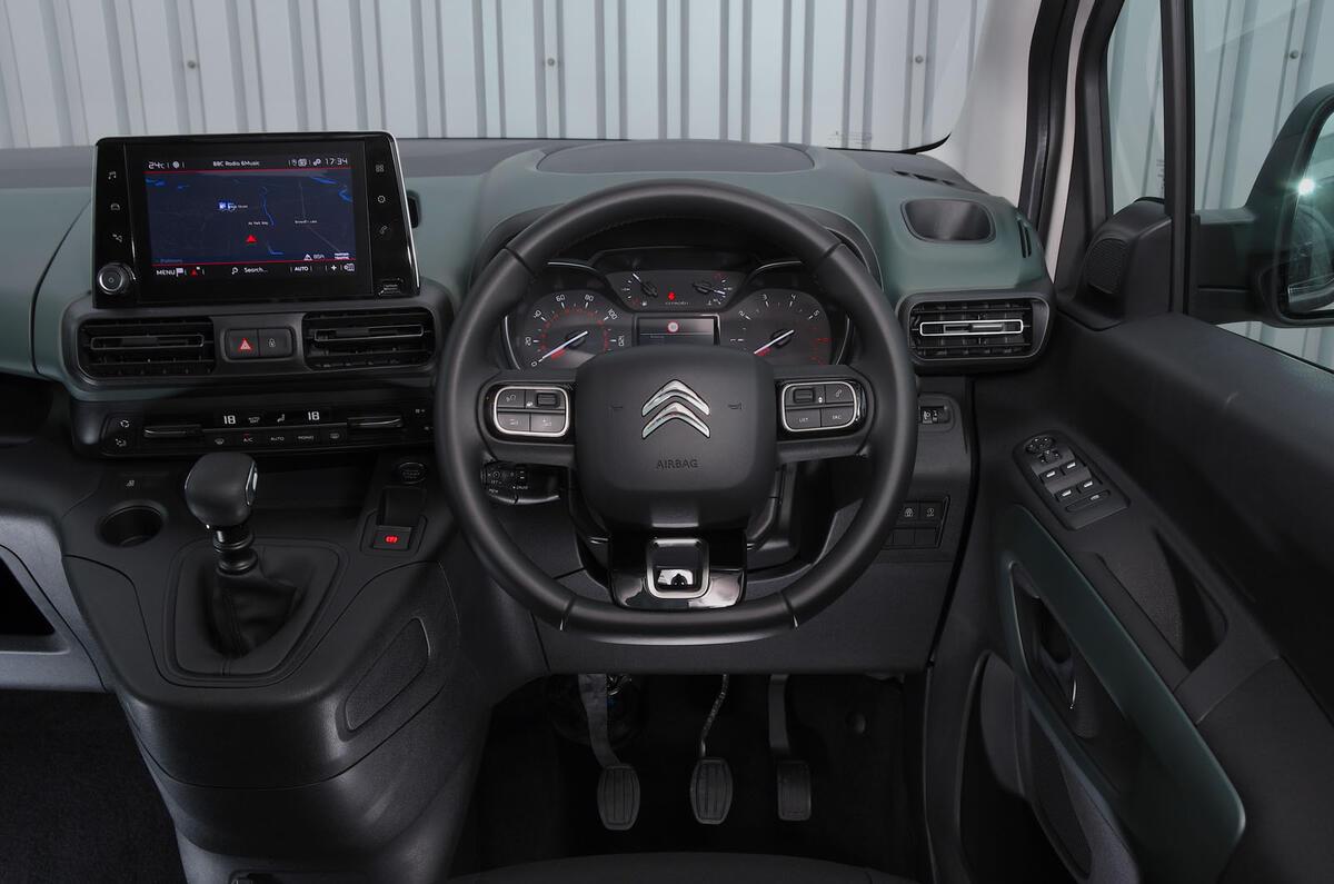 Citroen Berlingo 2019 long-term review - dashboard