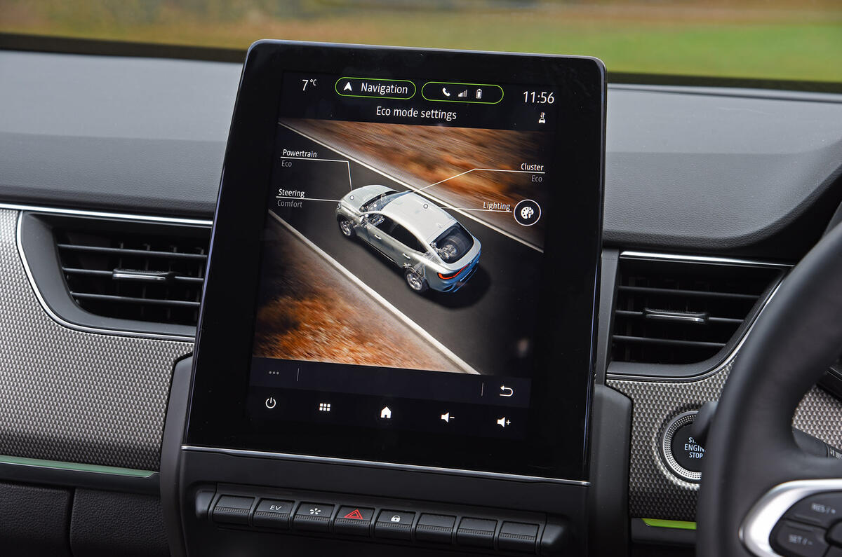 12 Renault Arkana 2022 long term review infotainment