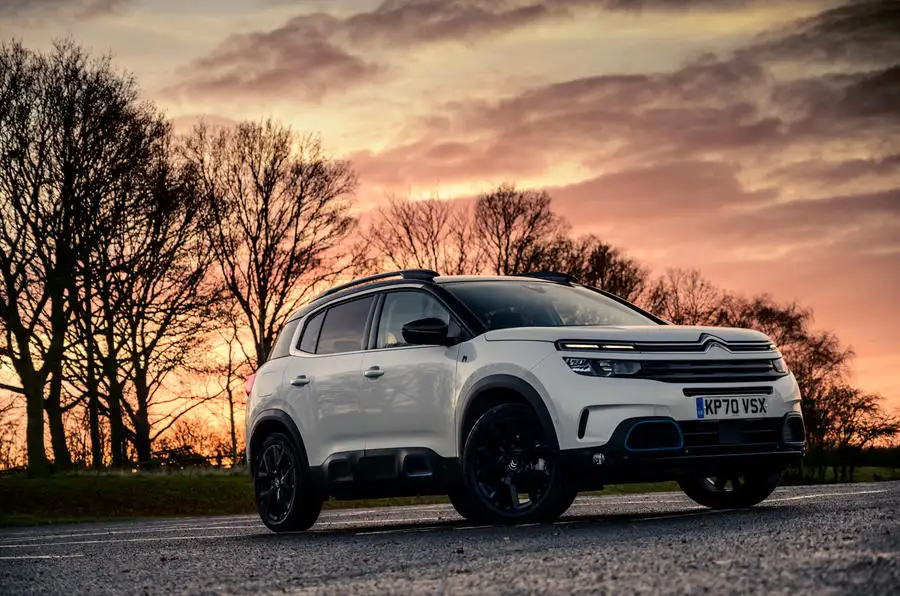 20 Citroen C5 Aircross Hybrid 2021 : essai à long terme - statique