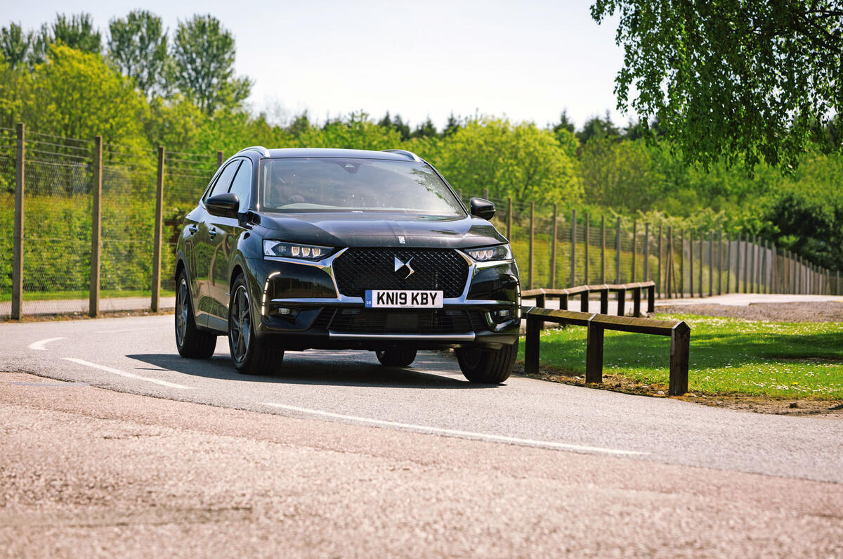 DS 7 Crossback BlueHDI 130 Prestige 2019 long-term review - five months ...