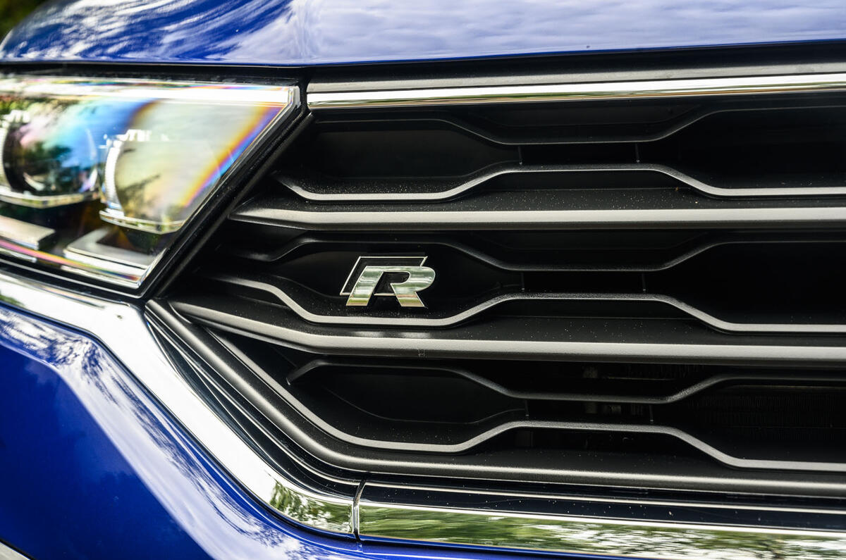 Volkswagen T-Roc R 2020 : bilan à long terme - badge R