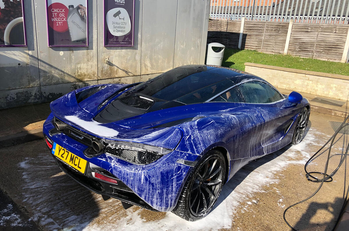 Mclaren 720s Navy Blue - Supercars Gallery