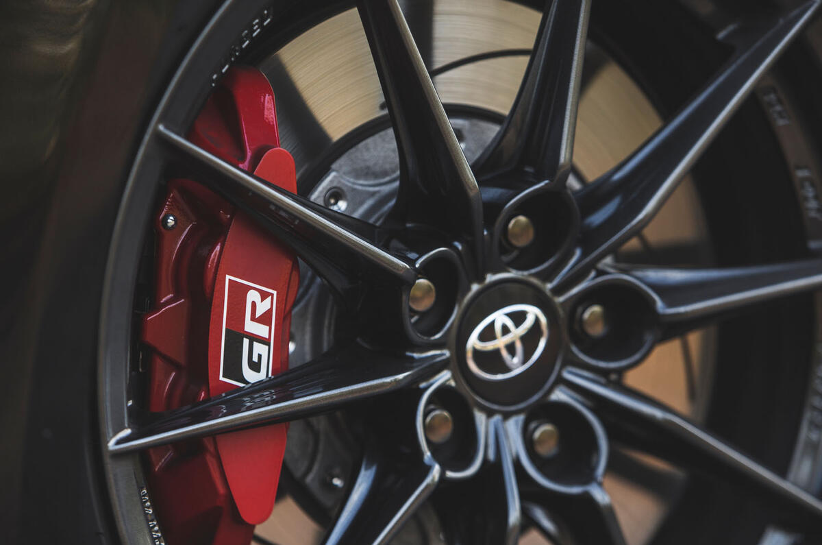 8 Étriers de frein de la Toyota GR Yaris 2021 : revue à long terme