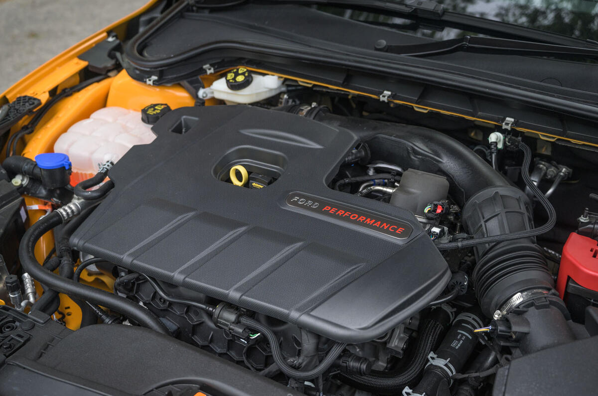 Révision à long terme de la Ford Focus ST 2020 - moteur