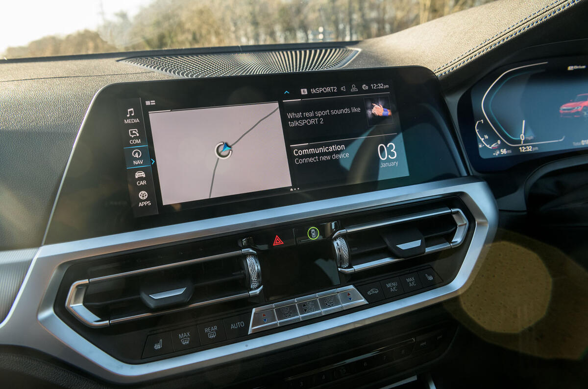 BMW 3 Series 330e 2020 long-term review - infotainment