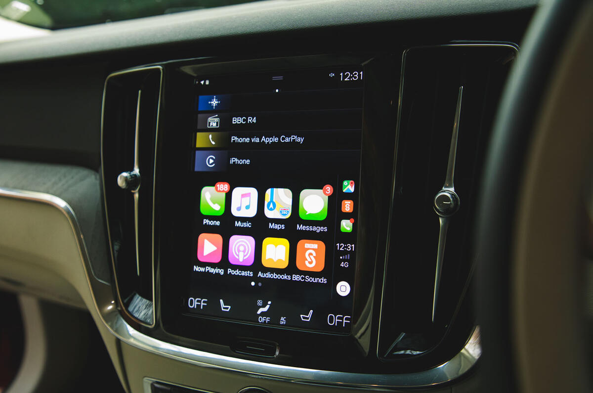 Volvo S60 T5 2020 long-term review - infotainment
