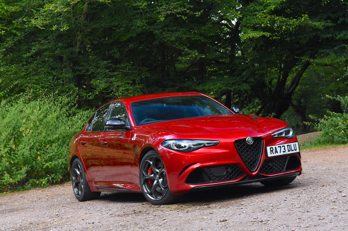 Alfa Romeo Giulia garée