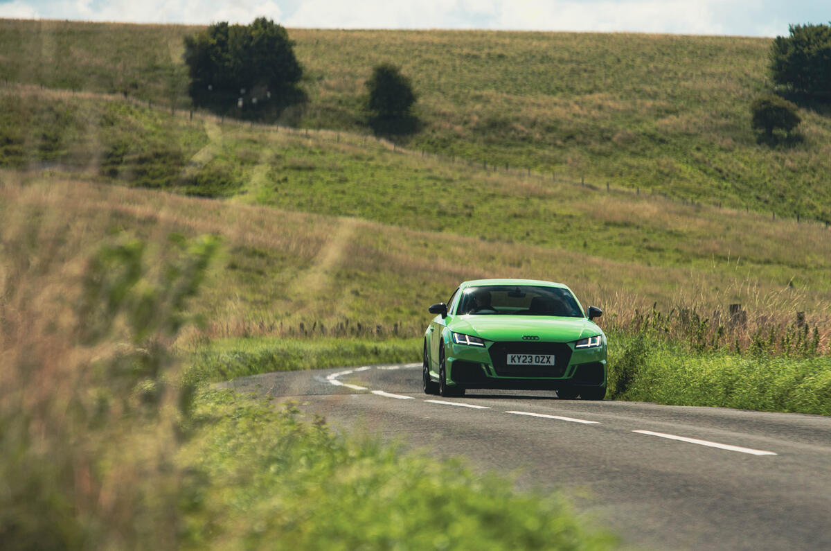 Audi TT RS far away