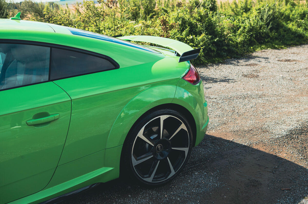 Audi TT RS rear half