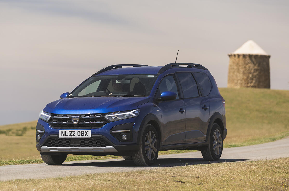 Dacia Jogger launched: the most accessible 7-seater hybrid on the market!