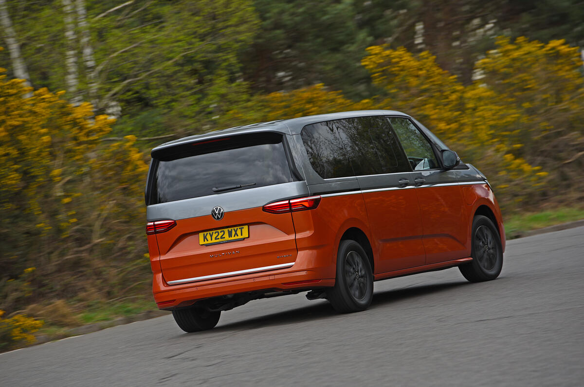 VW Multivan arrière 