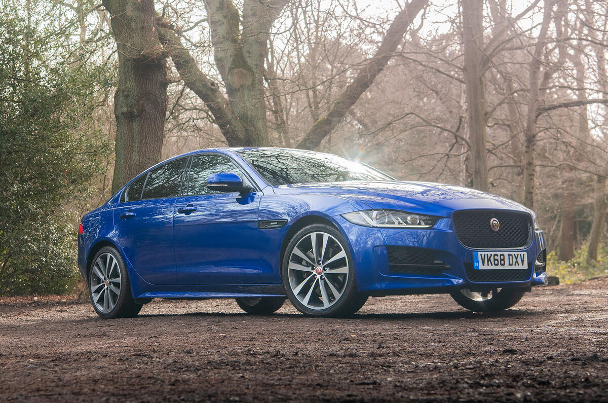 Jaguar xe 2019