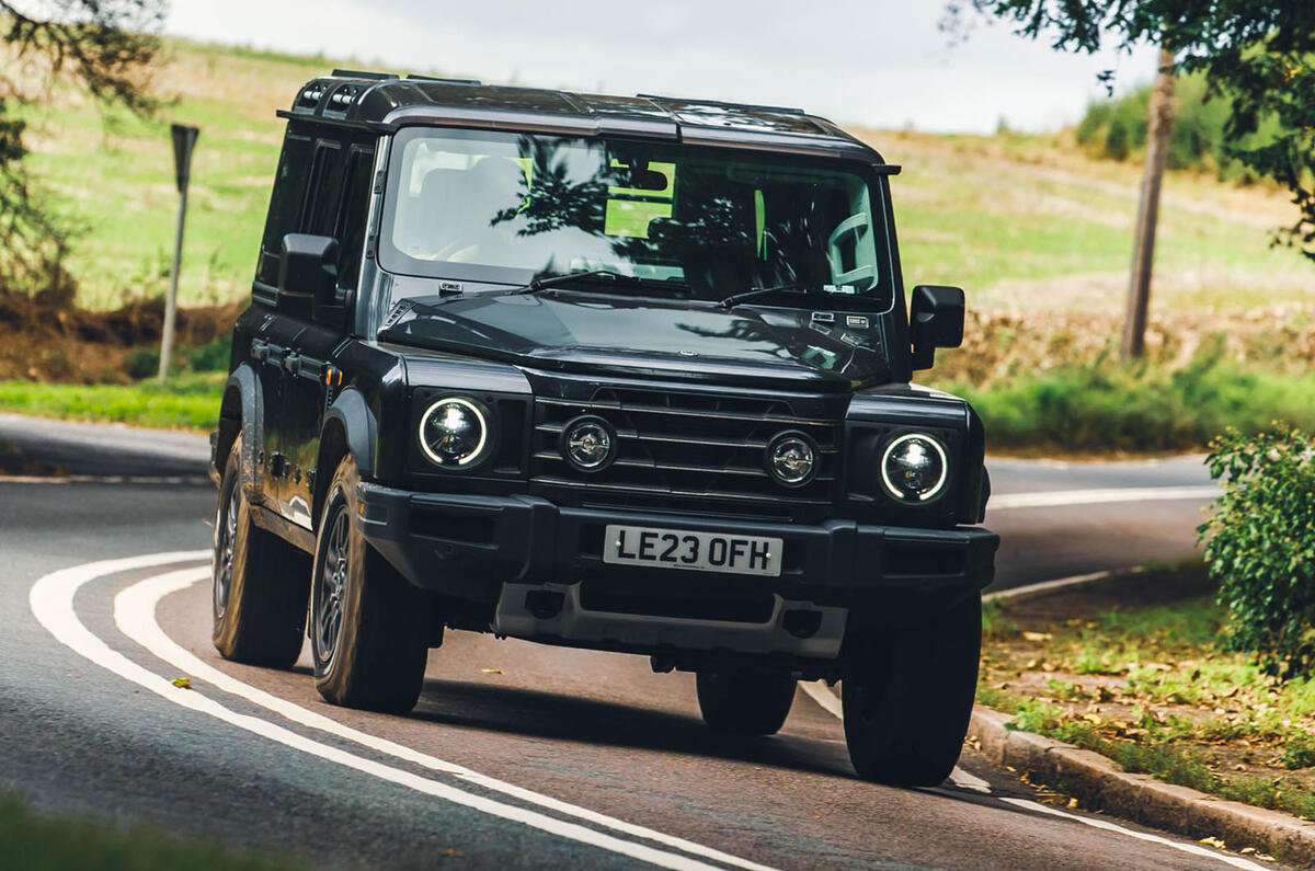 Need For Speed Carbon : what are the lights under the scouts cars? Is this  actually something that exist in real life, or got inspired from? Or just  totally created for the