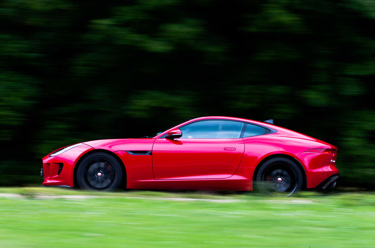 Jaguar F Type Coupe V6 And V6 S