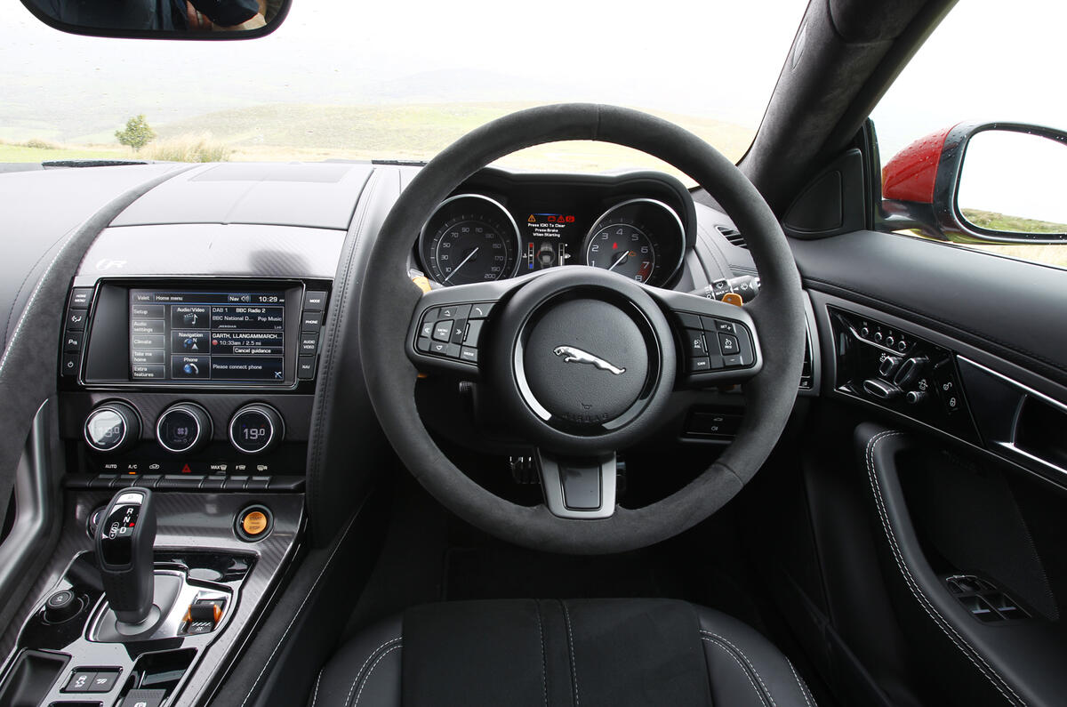 Jaguar F Type Interior >> Jaguar F Type R Review 2019 Autocar Jaguar F Type Interior >> Jaguar F Type R Review 2019 Autocar