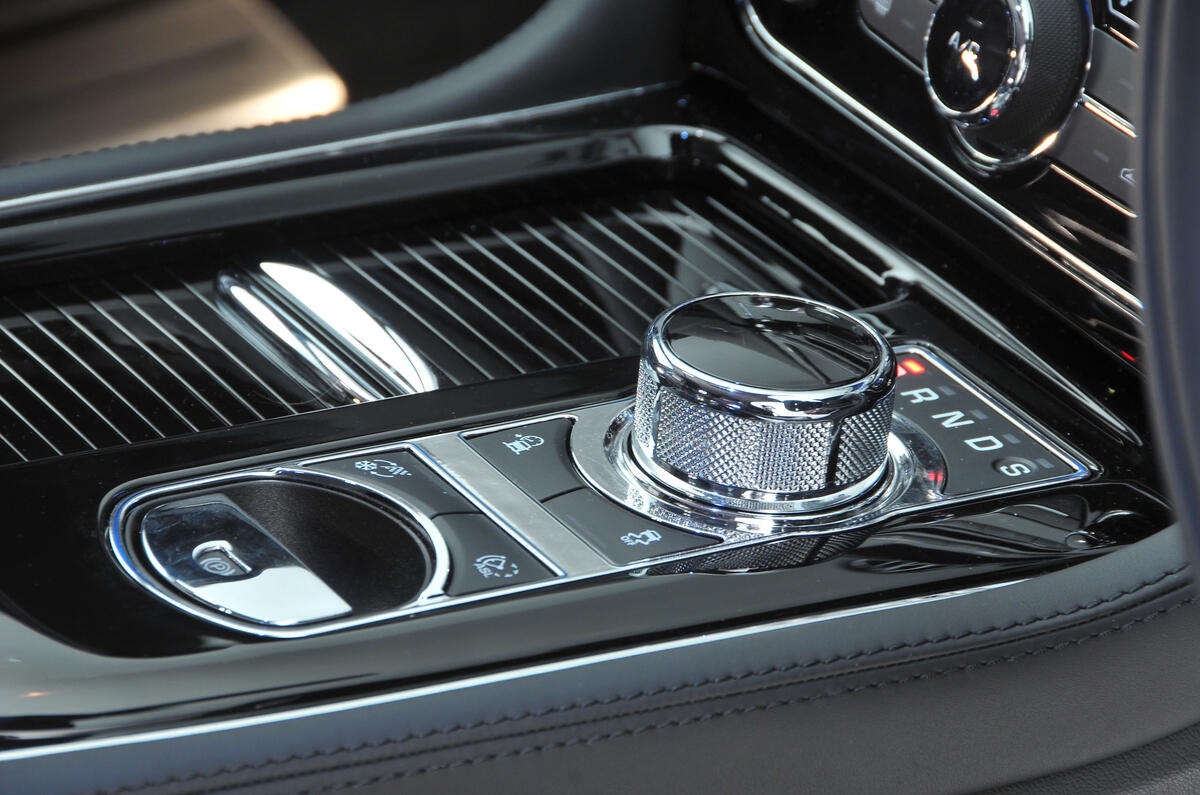 Jaguar XJ automatic gearbox