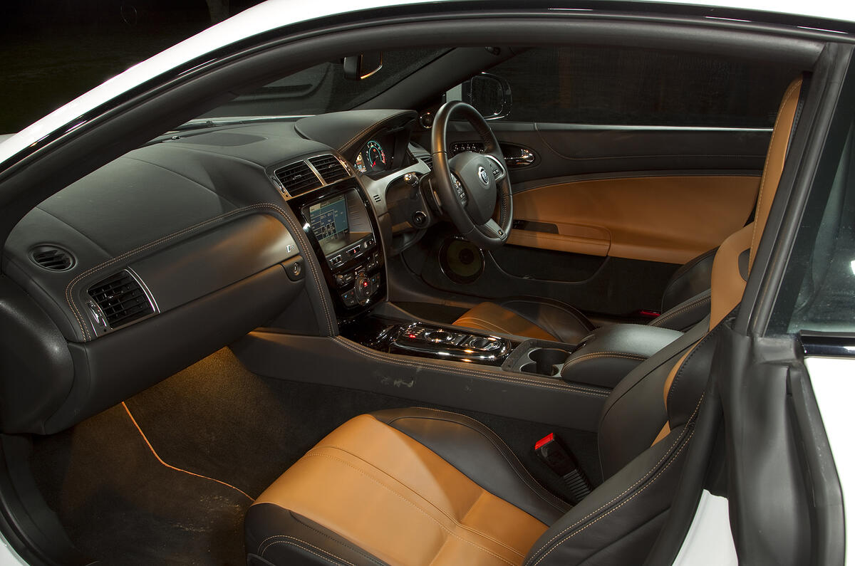 Jaguar XK interior
