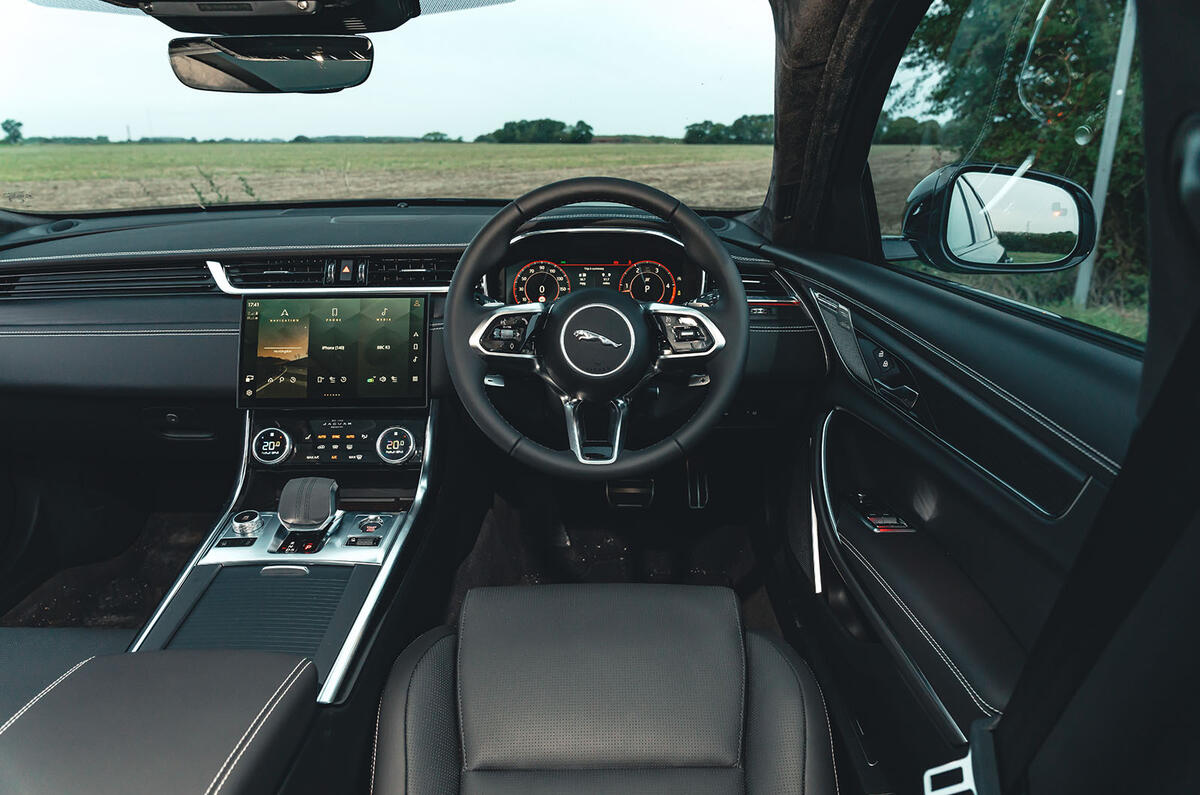 Intérieur de la Jaguar XF Sportbrake
