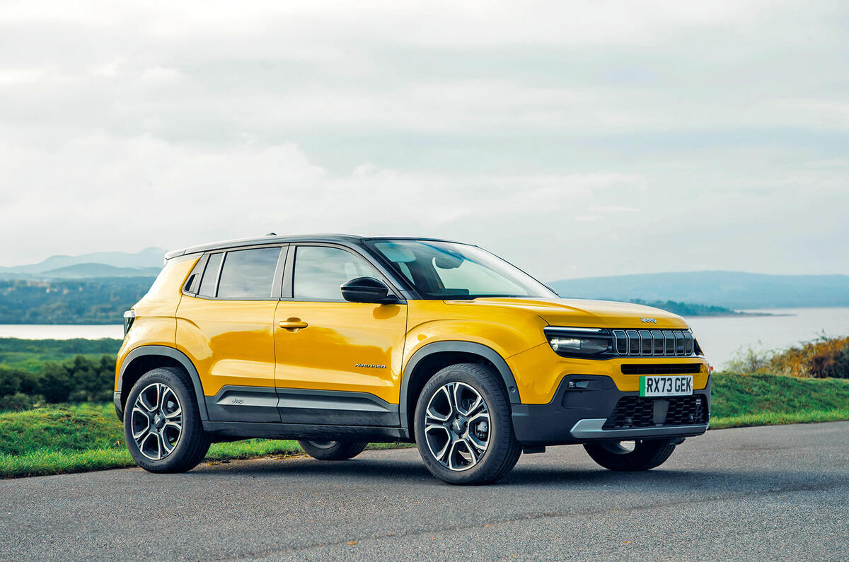 Jeep Avenger Review 2025, Price & Specs | Autocar