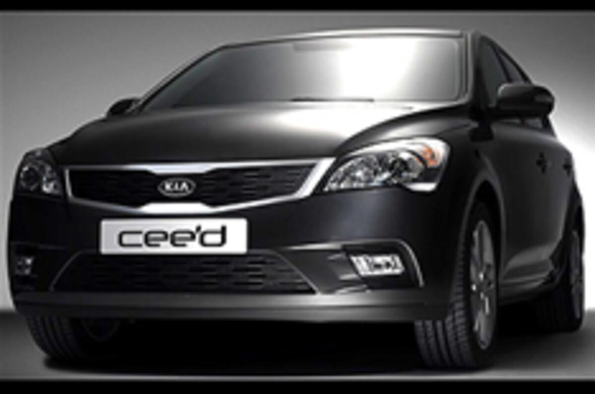 Facelifted Kia Cee'd revealed