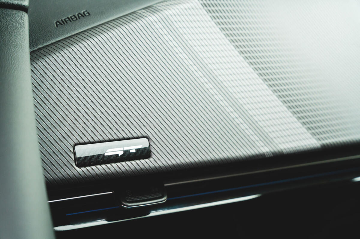 kia ev6 gt review 2023 17 badge