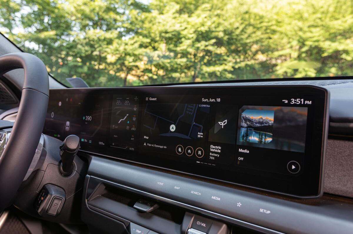 kia ev9 avis 2023 17 ecran