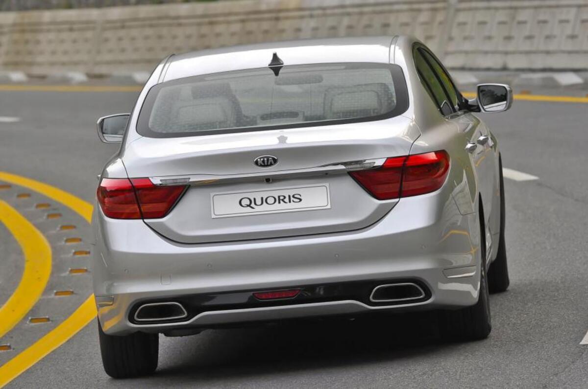 Kia Quoris Review 21 Autocar